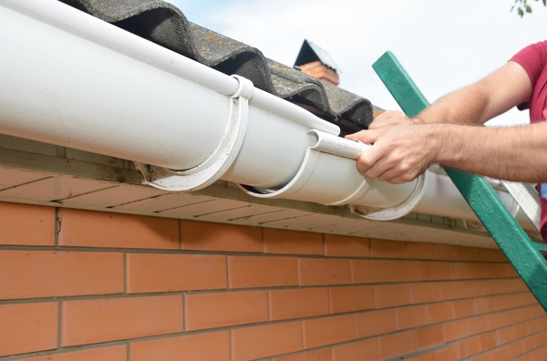 Gutter Installation & Repair